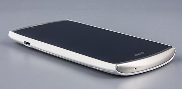 обзор смартфона Acer S500