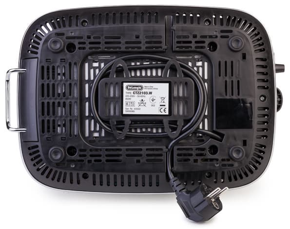 тостер DeLonghi Scultura CTZ 2103