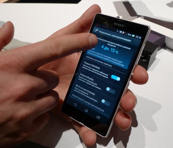 Мобильные новинки CES 2013