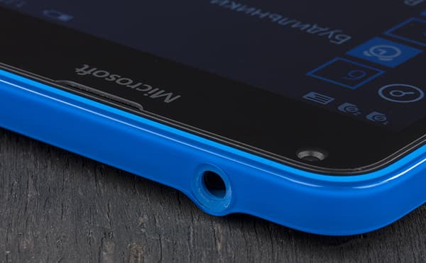 Внешний вид Microsoft Lumia 640