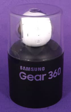 Панорамная камера Samsung Gear 360