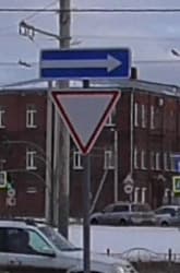 Видеокамера Panasonic HC-V270