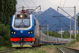 Три завода поставят Казахстану более 450 локомотивов до 2029 года