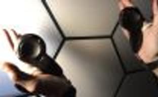 Valve Unveils Prototype of Unusual Motion Controllers for Vive