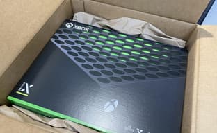 Фотографии распаковки Xbox Series X. Знакомимся с содержимым коробки