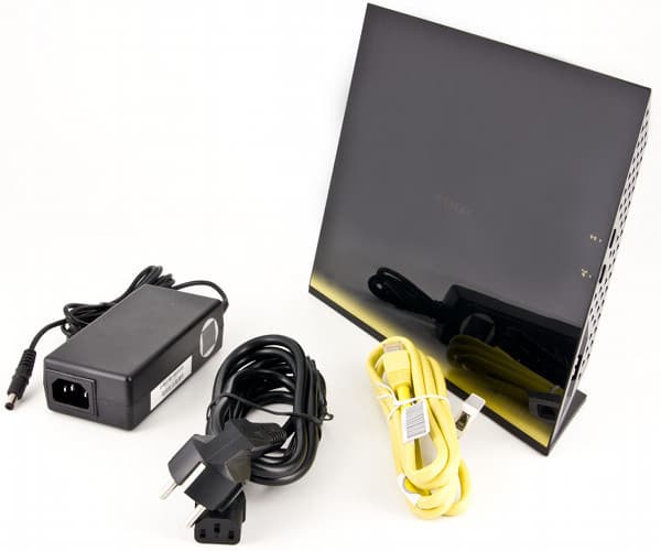 Комплект поставки роутер Netgear R6300 Комплект поставки роутера Netgear R6300