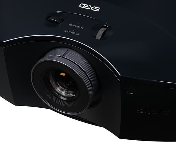 Проектор Sony VPL-HW30ES, регулировки объектива Проектор Sony VPL-HW30ES, регулировки объектива