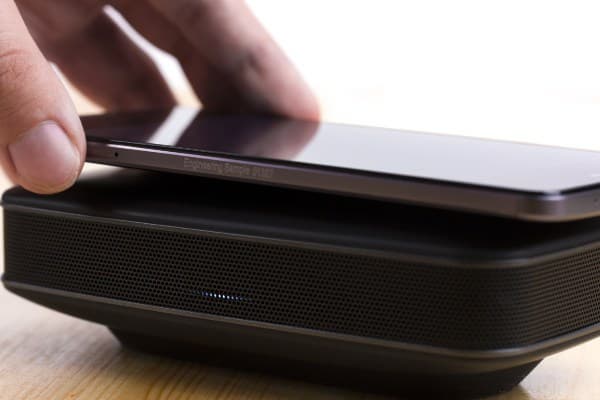 Дизайн колонки Pioneer FreeMe XW-LF1