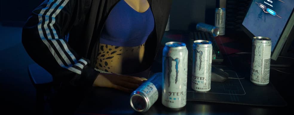 Ярость геймера: модель показала косплей современной версии Лаэзель из Baldur's Gate 3