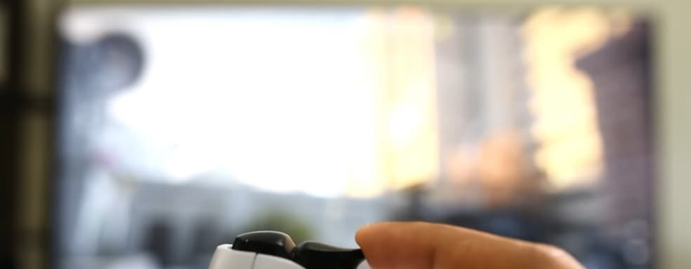 Так работает контроллер PS5 в шутерах.  Адаптивные триггеры DualSense в новой Call of Duty