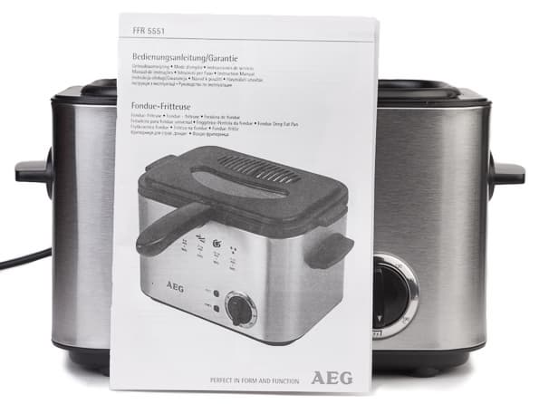 фритюрница-фондюшница AEG FFR 5551