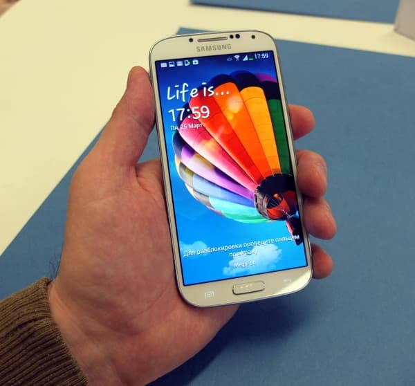 обзор смартфона Samsung Galaxy S4