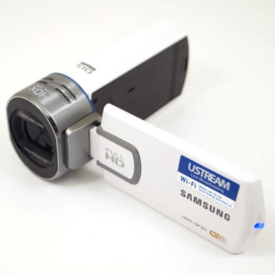 Видеокамера Samsung HMX-QF30