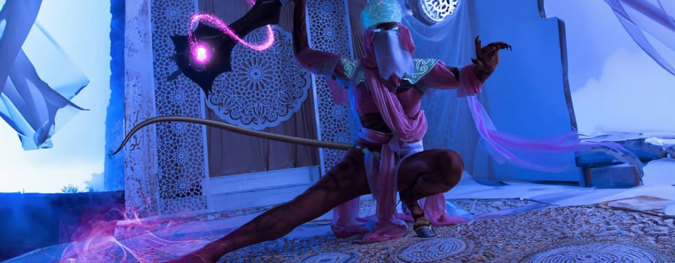 Illusory Beauty: Model Appears as a Concubine from the Game "Prince of Persia"