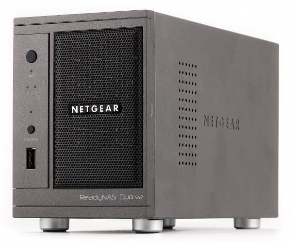 Внешний вид Netgear ReadyNAS Duo v2 Внешний вид Netgear ReadyNAS Duo v2