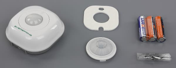 Комплект поставки датчика Everspring SP814 Комплект поставки датчика Everspring SP814