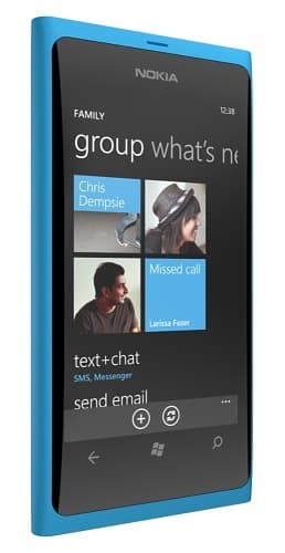 Nokia Lumia 800, левая грань