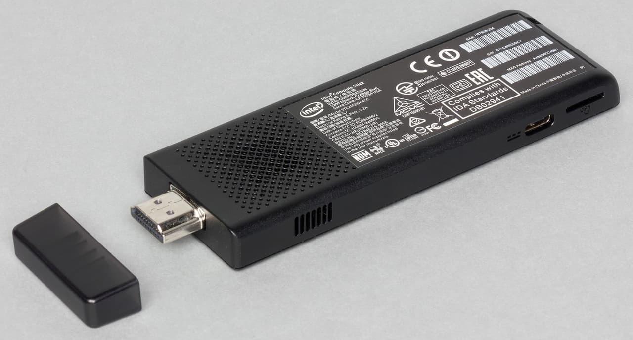 Внешний вид Intel Compute Stick на Intel Core M