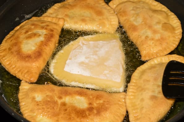 Планетарный миксер Electrolux EKM7300