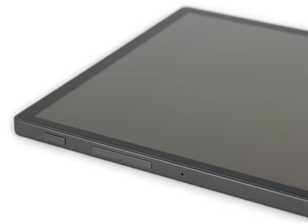 Дизайн планшета Dell Venue 8 7840