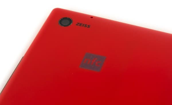 Дизайн планшета Nokia Lumia 2520