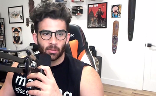 Twitch забанил стримера за расизм в адрес белых людей