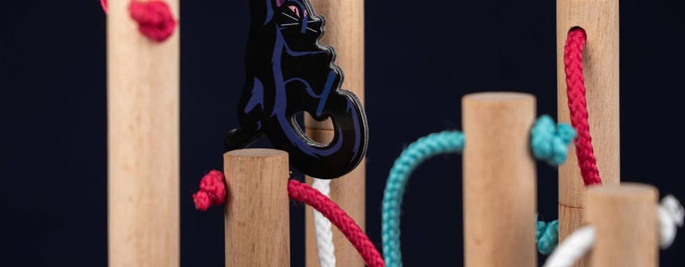 Коты и деревянные столбы: открылся предзаказ на настольную игру «Нэкодзима»