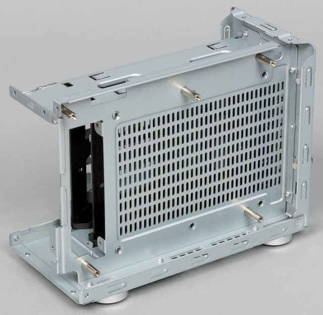 Конструкция Thecus N2810 Конструкция Thecus N2810