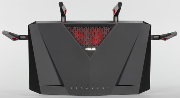 Внешний вид Asus RT-AC88U Внешний вид Asus RT-AC88U