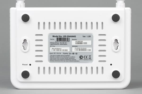 Внешний вид Upvel UR-354AN4G