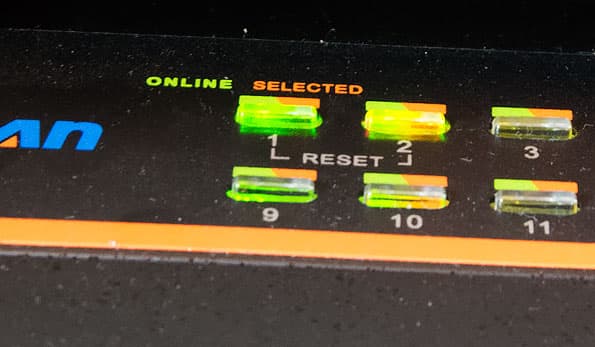 Выдвижная LCD KVM-консоль Kinan XL1716