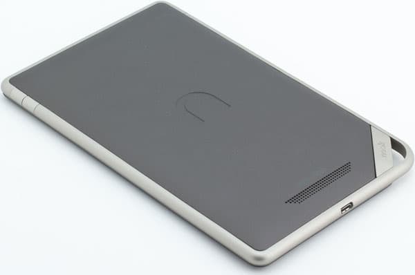 Вид задней стороны Nook Tablet