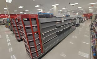 Конец физической дистрибуции близок? Гигантская сеть скоро откажется от коробок