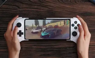 8BitDo представила «ультимативный» геймпад для смартфонов