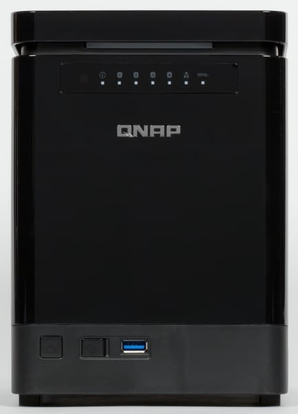 Внешний вид QNAP TS-453mini Внешний вид QNAP TS-453mini