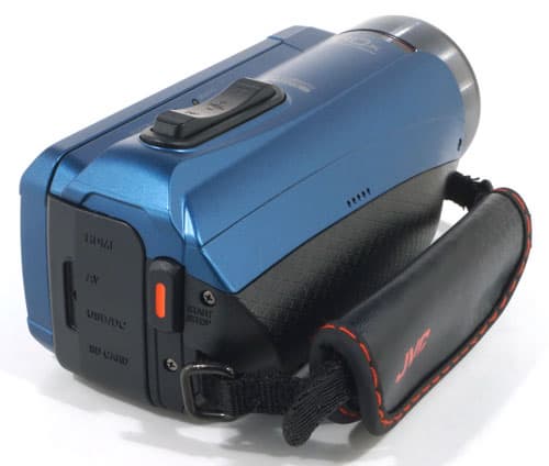 Защищенные видеокамеры JVC GZ-R10, GZ-R15 и GZ-RX115