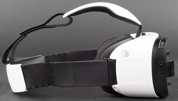 Шлем виртуальной реальности Samsung Gear VR
