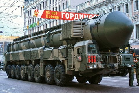 ПУ с транспортно-пусковым контейнером комплекса «Тополь-М»