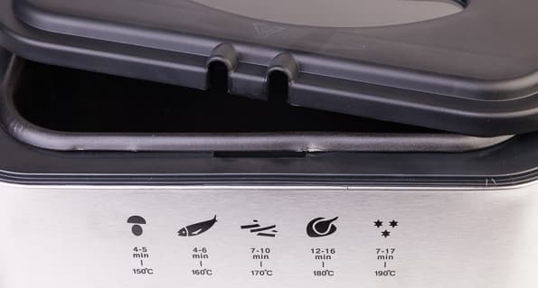 фритюрница-фондюшница AEG FFR 5551