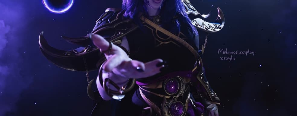 Встреча с предвестницей Бездны. Lady Melamori создала косплей Ксал'атат из World of Warcraft