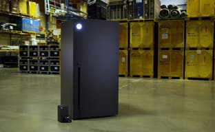 Microsoft устроила розыгрыш оформленного в виде Xbox Series X холодильника