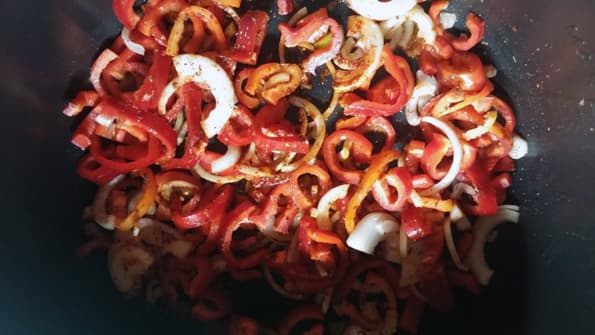 профессиональная мультиварка Redmond RMC-SM1000