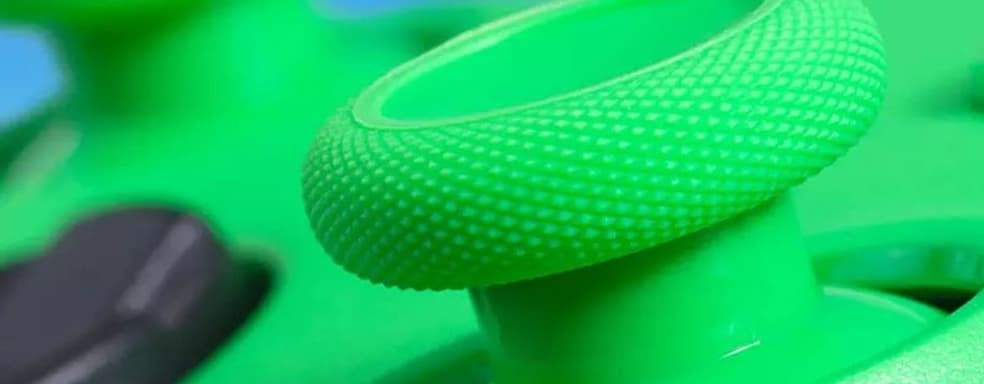 Microsoft показала контроллер Xbox Velocity Green