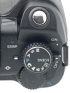 OLYMPUS E-300