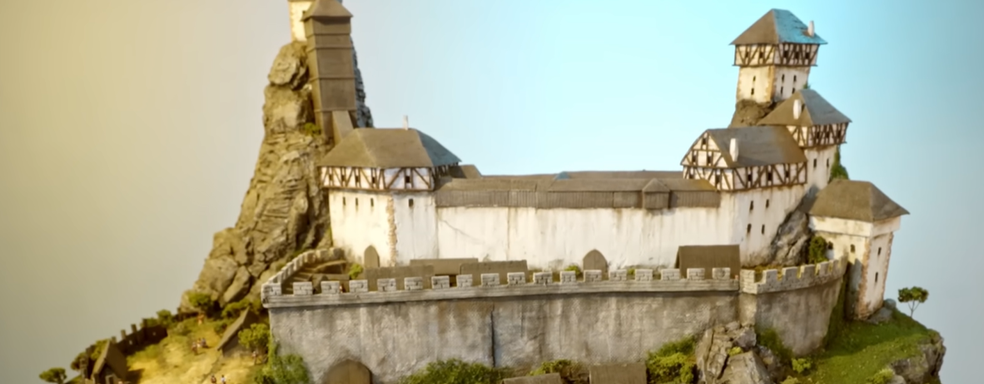 Enthusiast Builds Detailed Model of Trosky Castle from Kingdom Come Deliverance 2