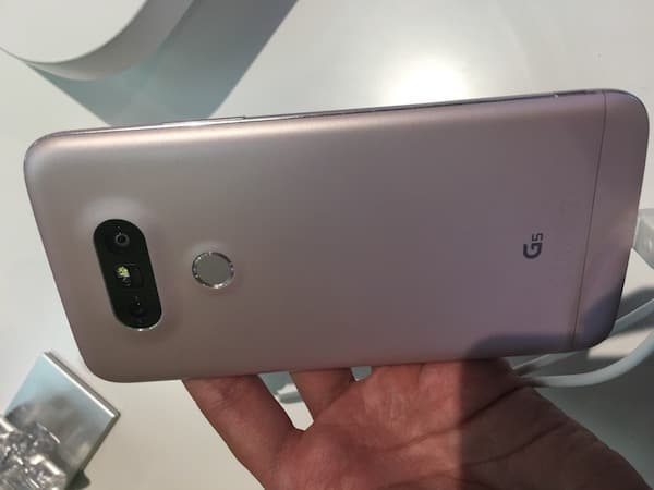 Фото стенда BQ на MWC 2016 MWC 2016