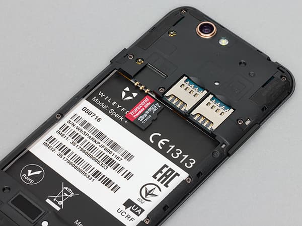 Смартфон Wileyfox Spark+