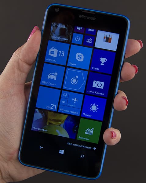 Внешний вид Microsoft Lumia 640