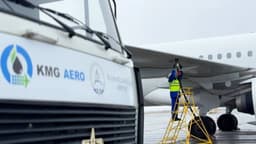 Минэнерго Казахстана: Стоимость авиатоплива «в крыло» снизят для развития авиахабов