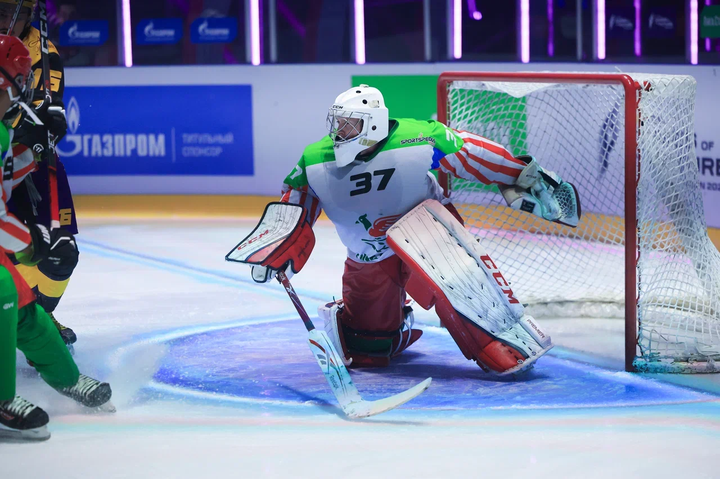 Например, для фиджитал-хоккея часть соревнований пройдет на льду, часть - в хоккейном симуляторе